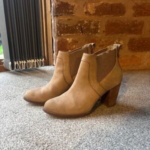 UGG Beige Suede Chelsea Ankle Boots with Stacked Heel